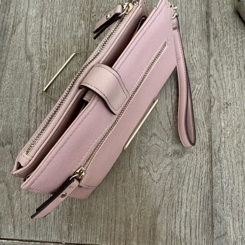 Anne Klein pink phone wallet like new - Picture 4 of 11